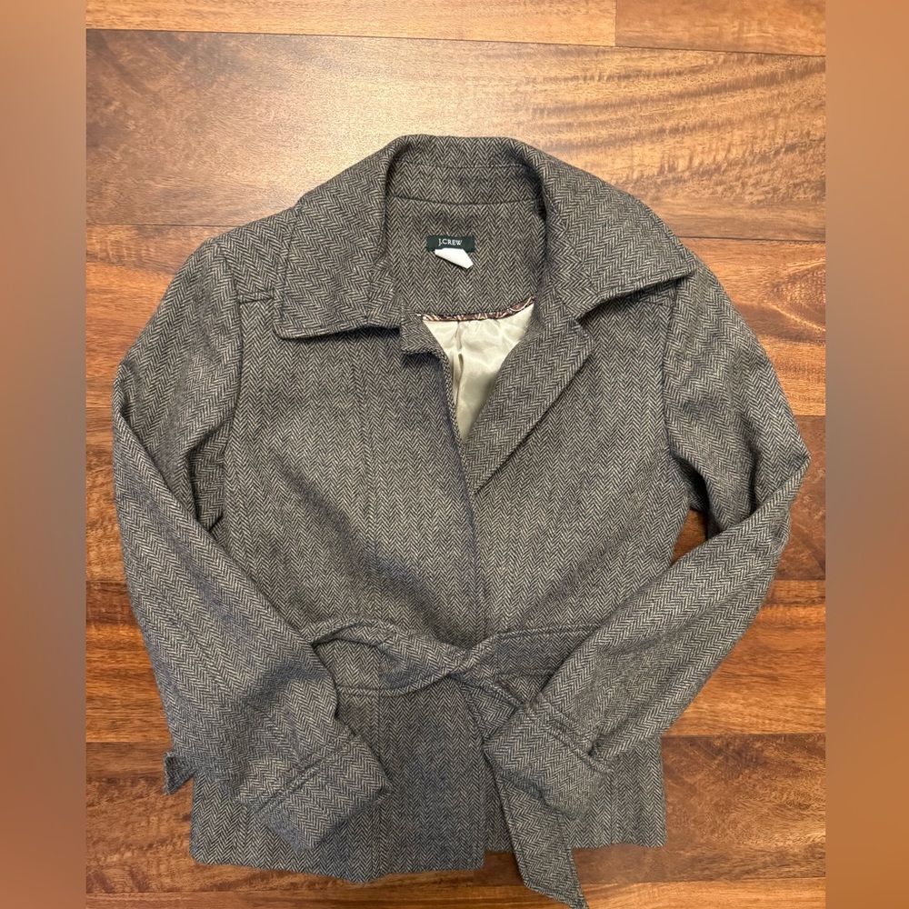 J. Crew 100% Wool Robert Noble Embroided Crest Womens 6 Tie Blazer Harringbone